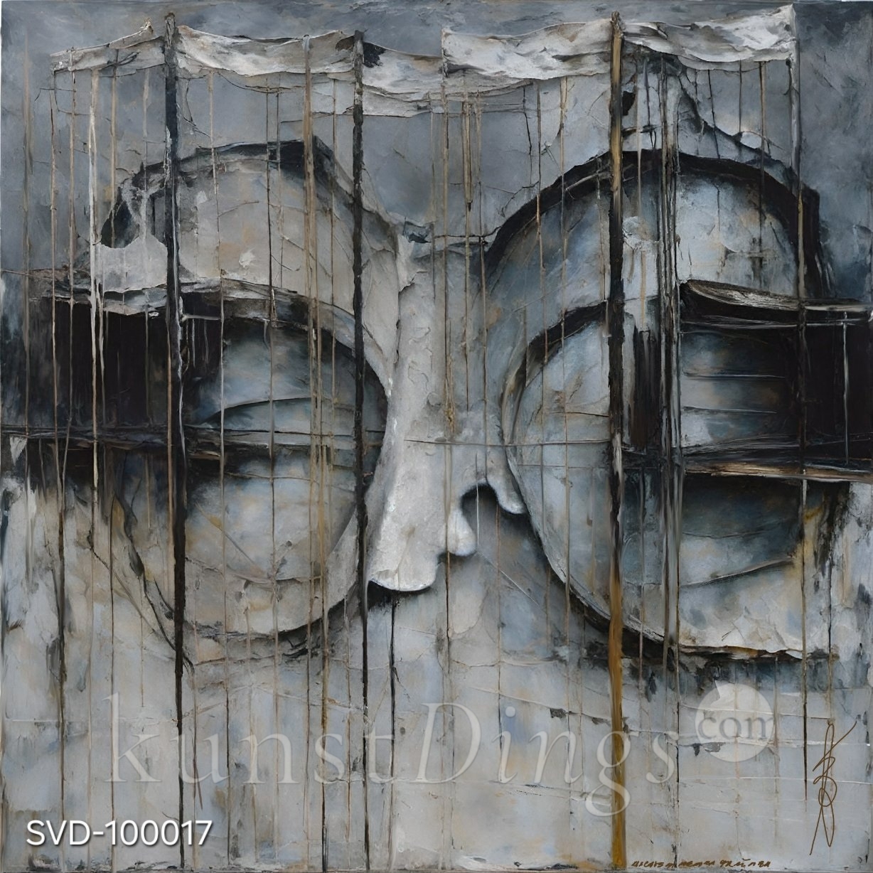 Between silence and memory